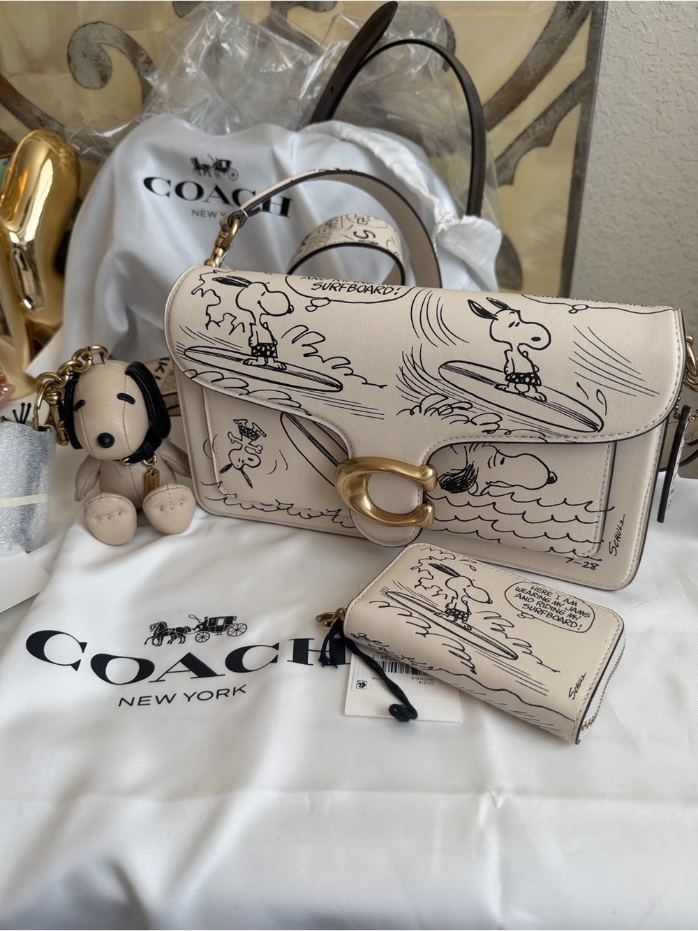 NWT Coach X Peanuts Tabby 26 Shoulder Bag With Snoopy Print HTF-Sold Out - Picture 16 of 16